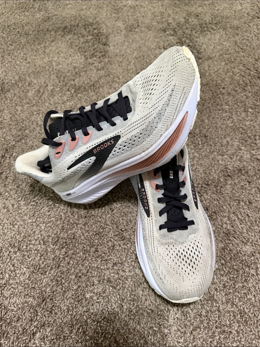 Brooks Women's Beige Black Pink Athletic Running Shoes